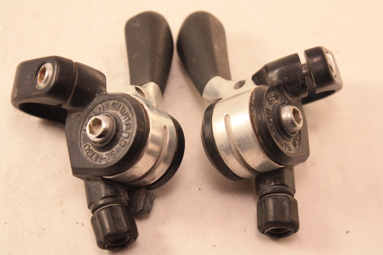 Shimano Deore XT M730 Thumb Shifters: 5/6/7 Speed