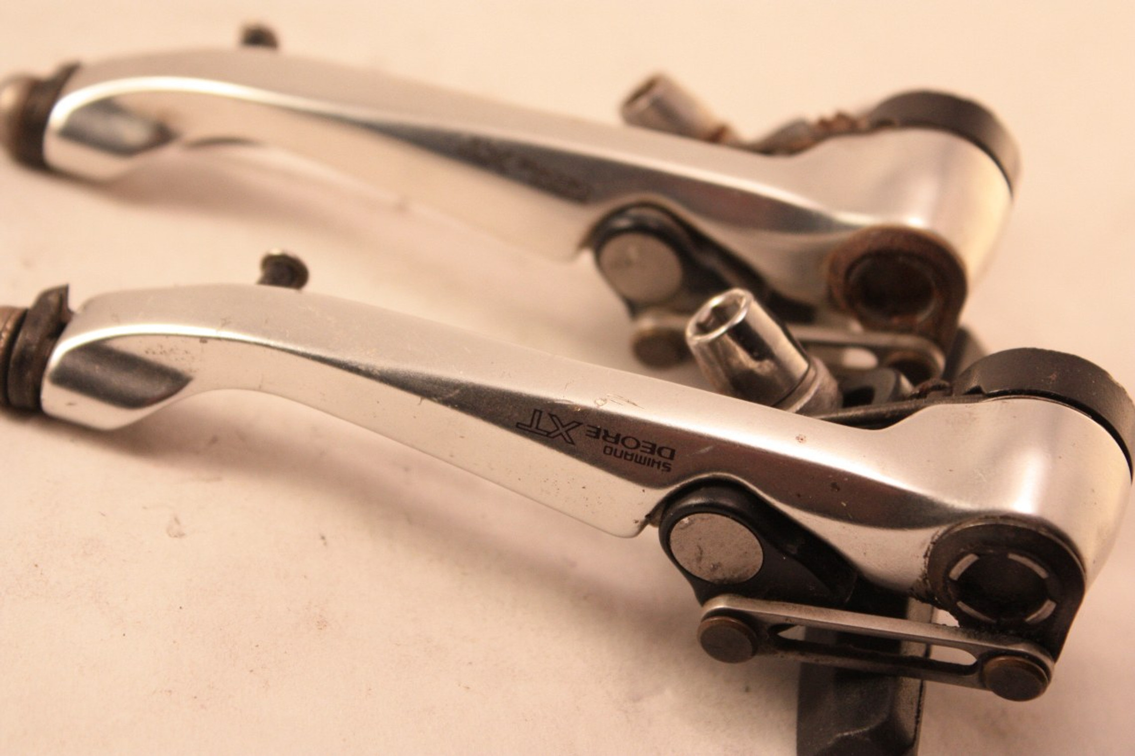 SHIMANO XT Vブレーキ 2セット BR-M739 Shimano Deore XT BR-M739 V-brake Set