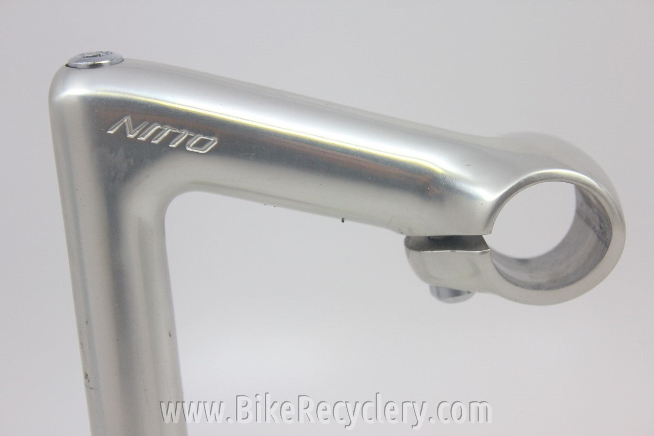 Nitto Pearl Tall Quill Stem: 100mm x 26mm, 195mm High - Bike Recyclery
