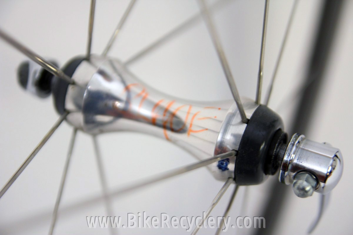 Roue Avant Mavic Cosmic 700c - Alu - Vélo Course Vintage Années 90 - Occasion