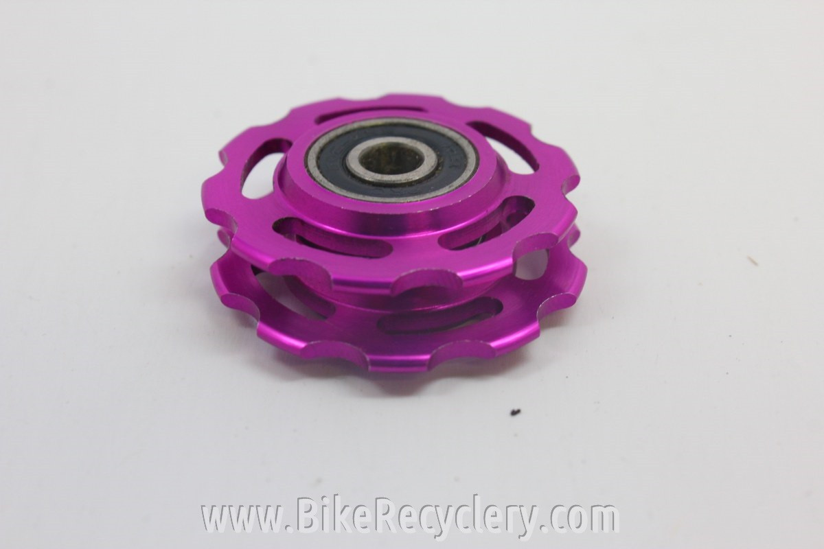NOS Bullseye Jockey Wheel Pulleys 10T, 3DV Purple, Sealed Bearing