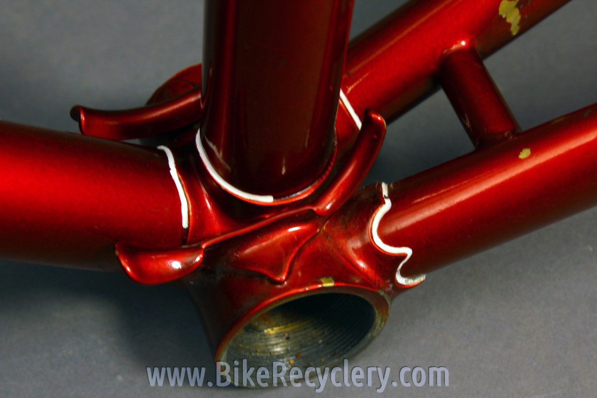 Mercian Kings of Mercia Frame u0026 Fork: Reynolds 531, Heart Lugs, Red u0026  White, 126mm, Fender u0026 Rack Eyelets