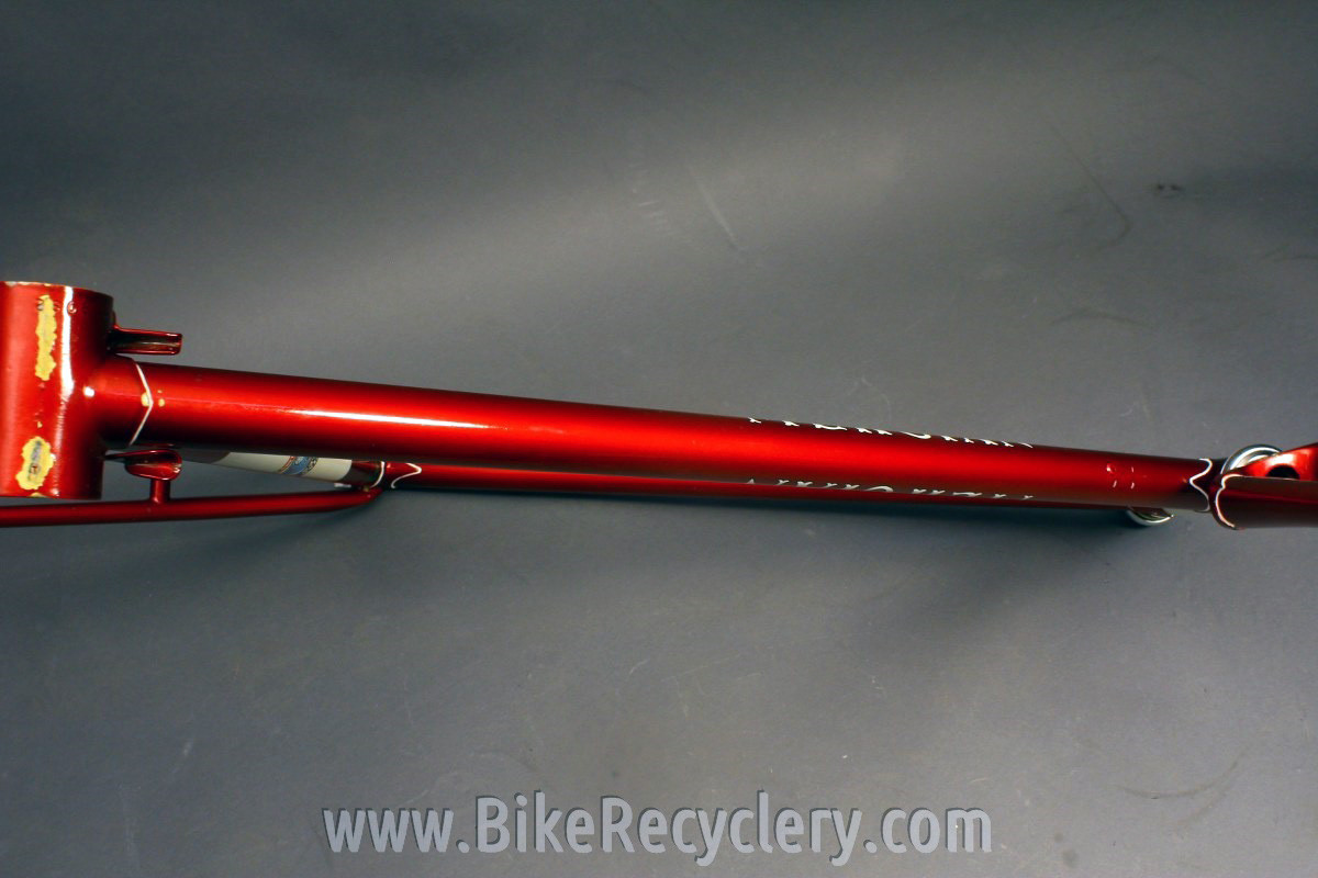 Mercian Kings of Mercia Frame & Fork: Reynolds 531, Heart Lugs, Red & White, 126mm, Fender & Rack Eyelets