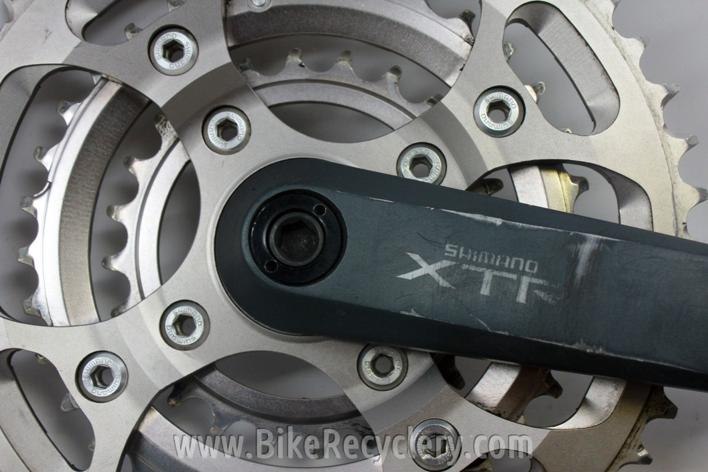 Vintage Shimano XTR FC-M952 Crankset: 175mm, Triple, 46/34/24T