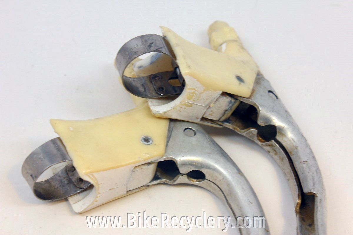 Mafac Course 130 Brake Levers White Plastic Body / Barrel Adjusters