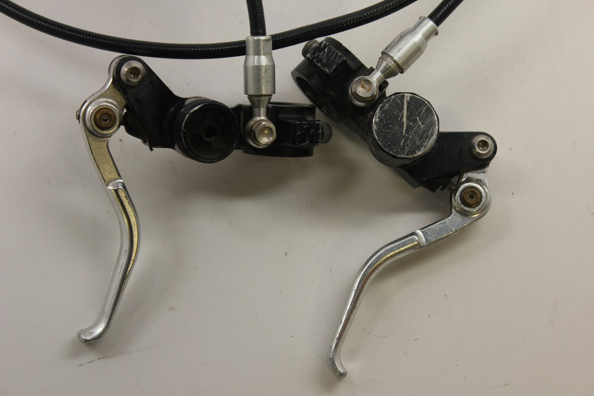 【値下げ】HOPE ディスクブレーキセット（DH4？） Hope DH4 Disc Brake Set: Pro Levers, 4-Piston, No3 - Bike Recyclery