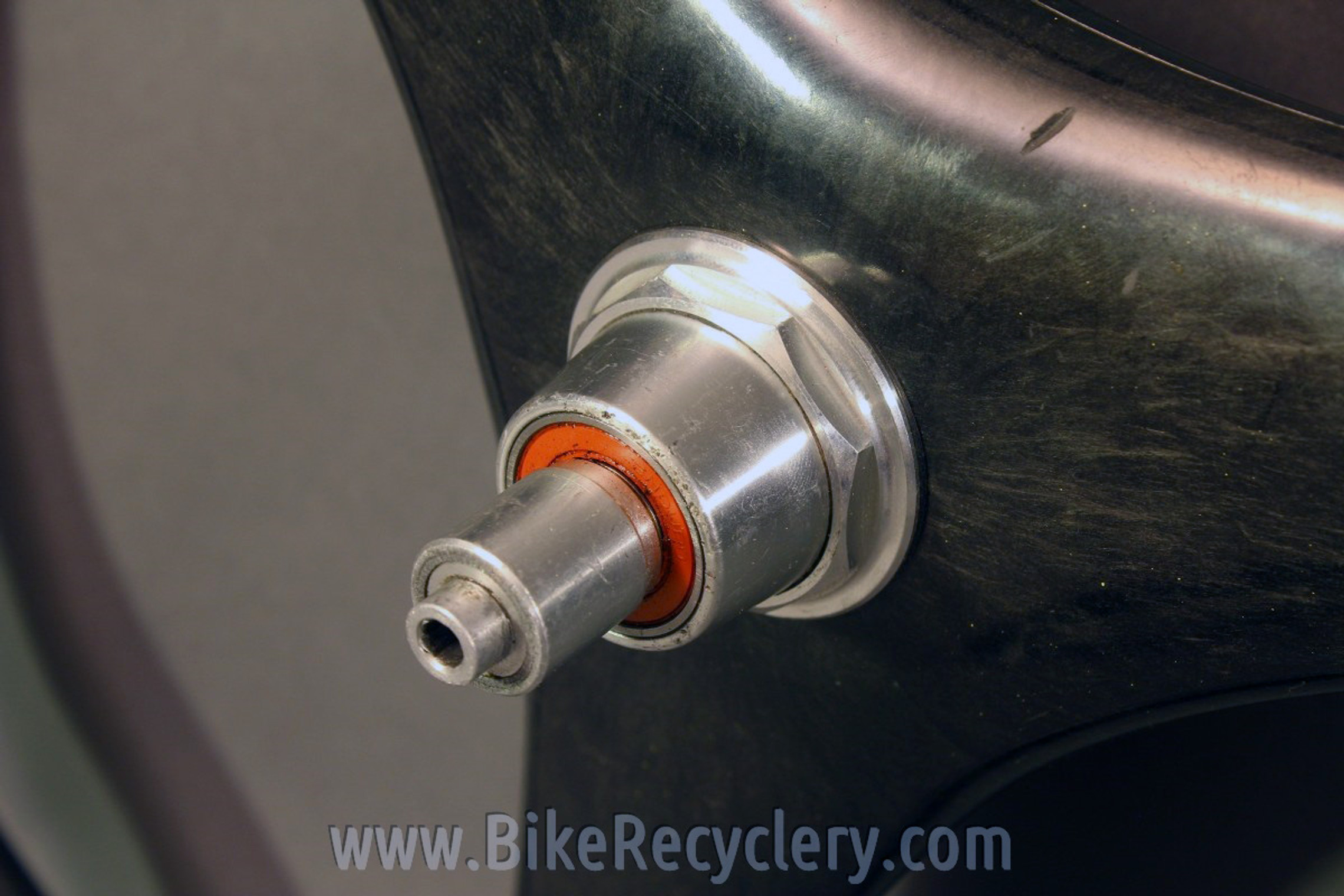 Vintage Spin Carbon Rear Wheel: Tri Spoke, 26" MTB, New Freehub EXC - Bike  Recyclery