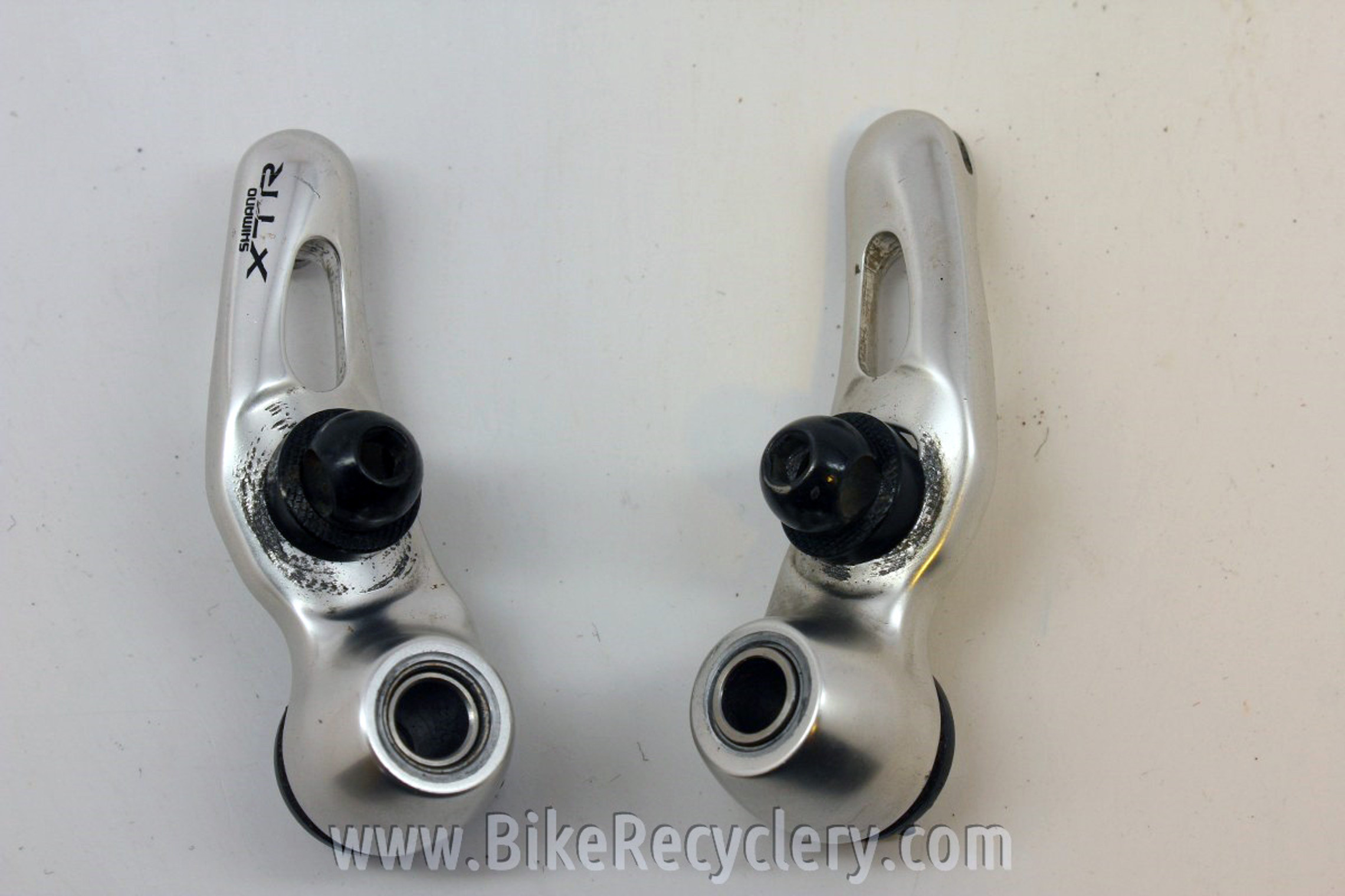 Shimano XTR BR-M900 Cantilever Brake: No Pads - Bike Recyclery