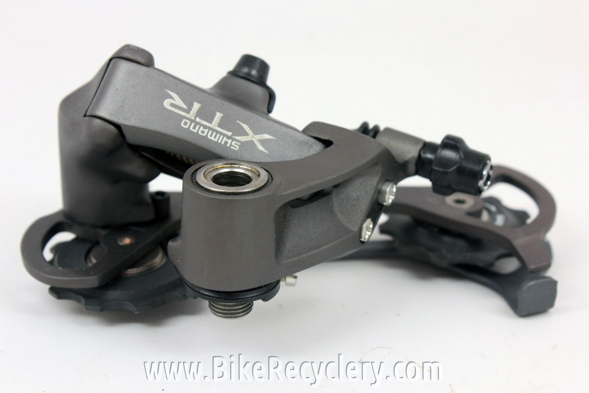 NIB/NOS Shimano XTR RD-M952 Rear Derailleur: SGS Long Cage