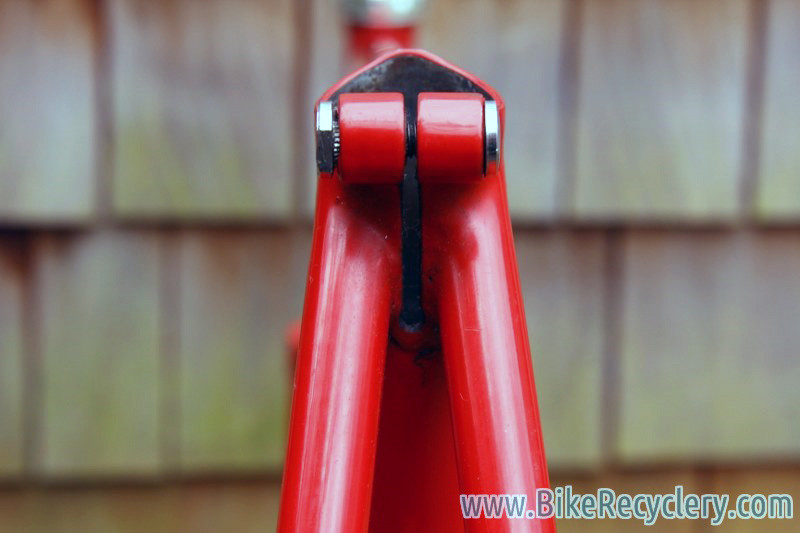 Vintage Italian Pista Frame / Fork: 55.5cm (c-t), Long Dropouts, Thin Stays, Flat Crown, C-Record Headset
