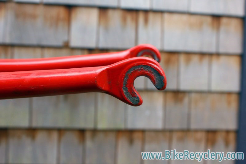 Vintage Italian Pista Frame / Fork: 55.5cm (c-t), Long Dropouts, Thin Stays, Flat Crown, C-Record Headset