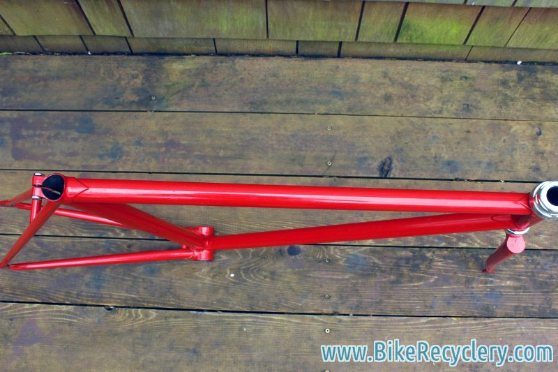Vintage Italian Pista Frame / Fork: 55.5cm (c-t), Long Dropouts, Thin Stays, Flat Crown, C-Record Headset