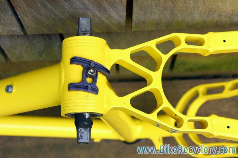 Mountain Cycle MOHO STS Frame: Hardtail, 1990's, Yellow, 18