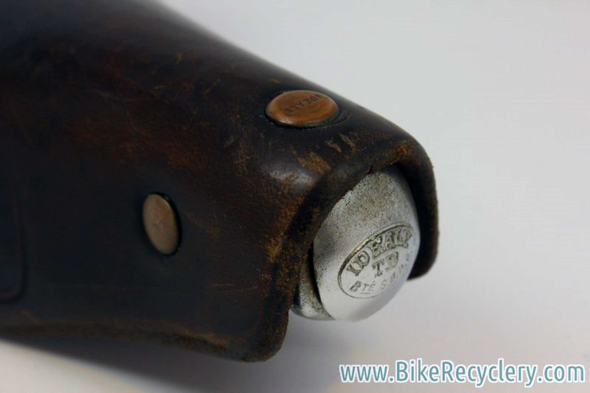 Ideale 92 Diagonale REBOUR Leather Saddle: Snub Nose, Black