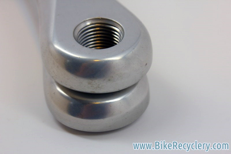 Plateau SUGINO 3 Trous 50d (Ref 1054) – NOS, Neuf De Stock