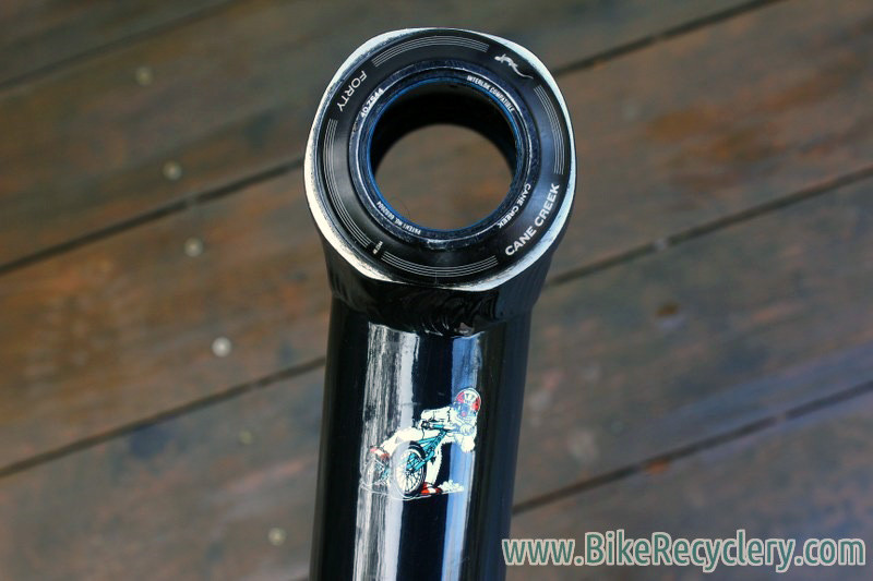 2012/2013 Yeti Big Top 29'er Hardtail Mountain Bike Frame: Carbon Rear, 135mm, Black, MEDIUM 18"