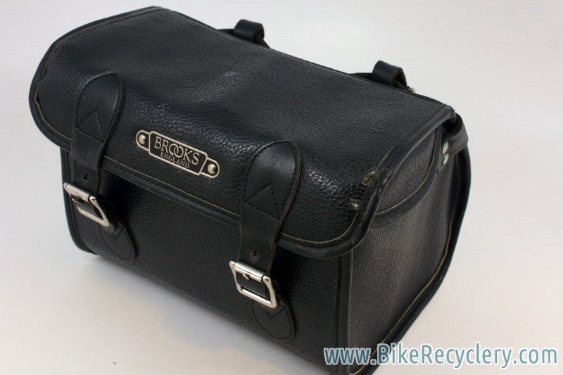 brooks millbrook holdall