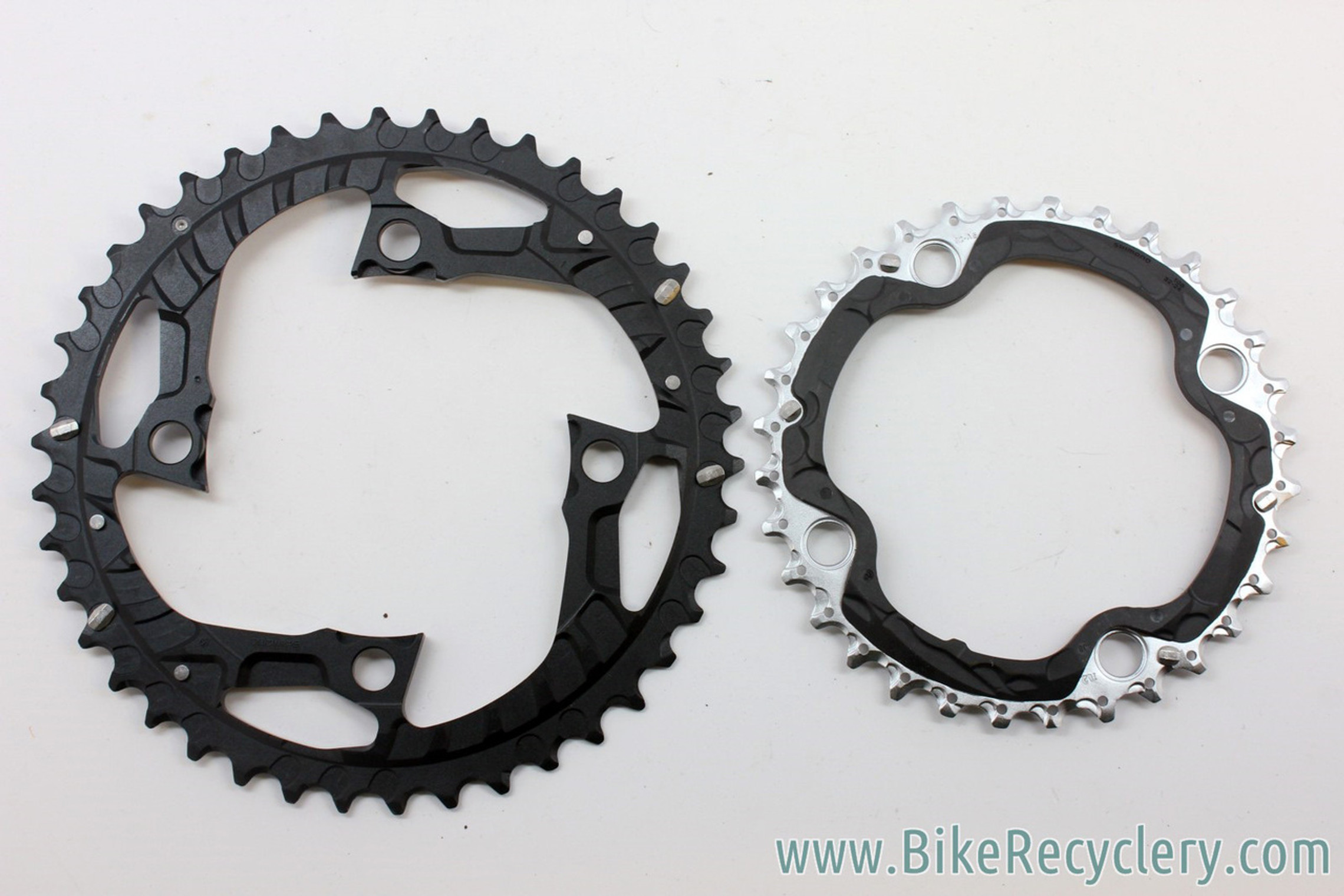 Shimano XT M780 Chainrings: 42t & 32t, 104mm, 10 Speed AE