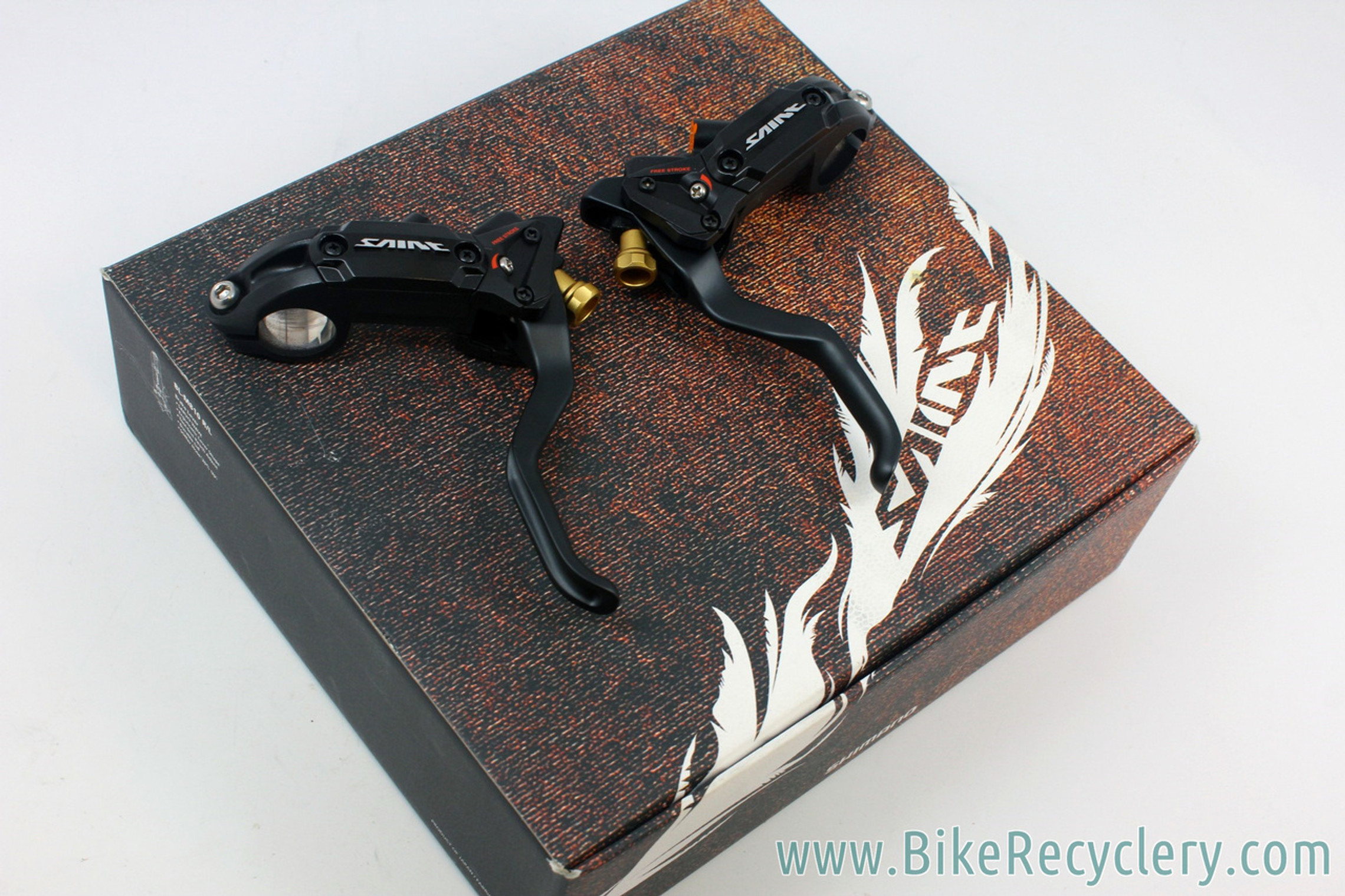 NEW Shimano Saint BL-M810 Hydraulic Disc Brake Levers (pair