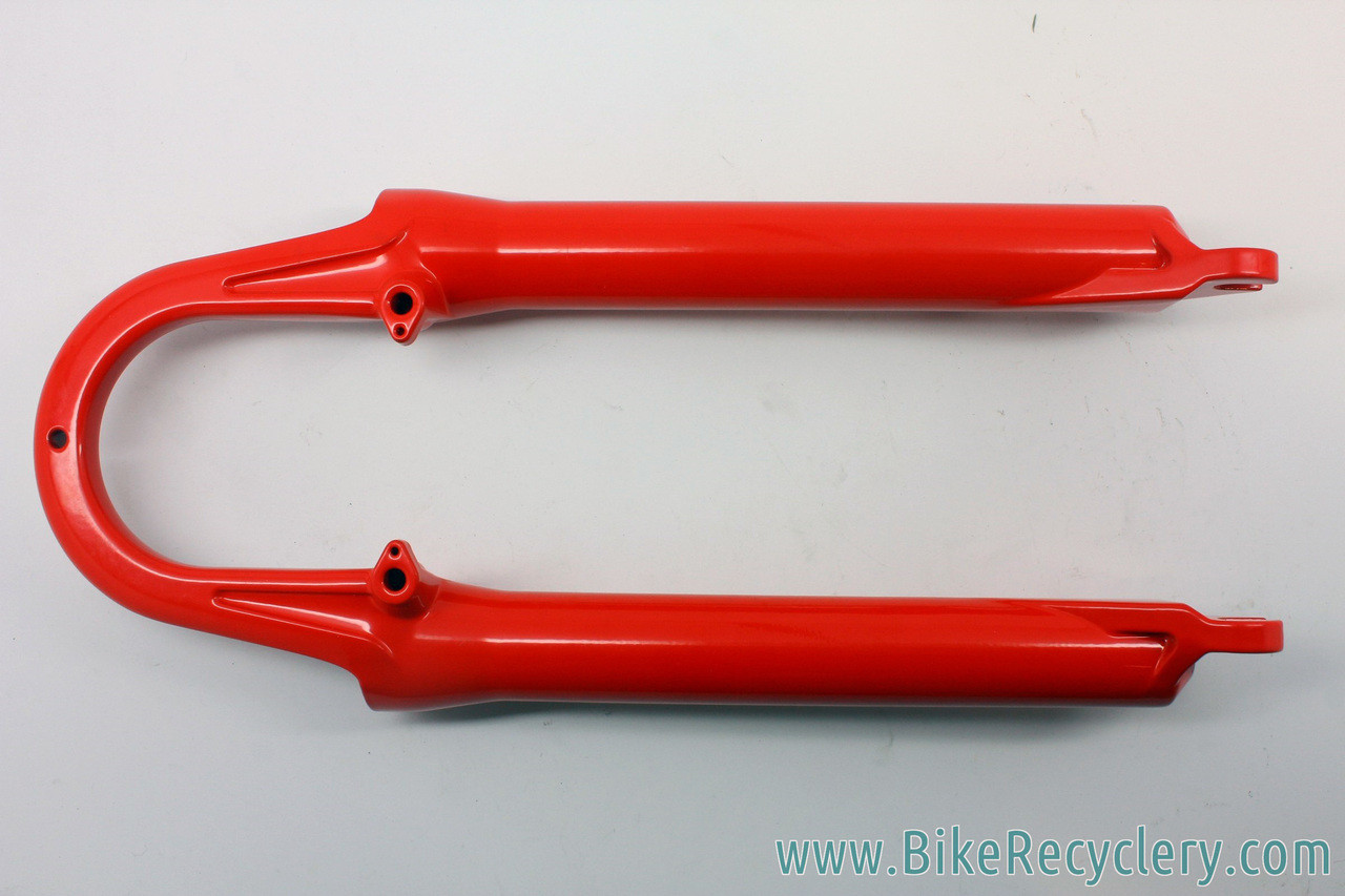 Fourche Rock Shox Judy TT VTT 26" - Rouge - V-Brake - 1"1/8 - Rétro