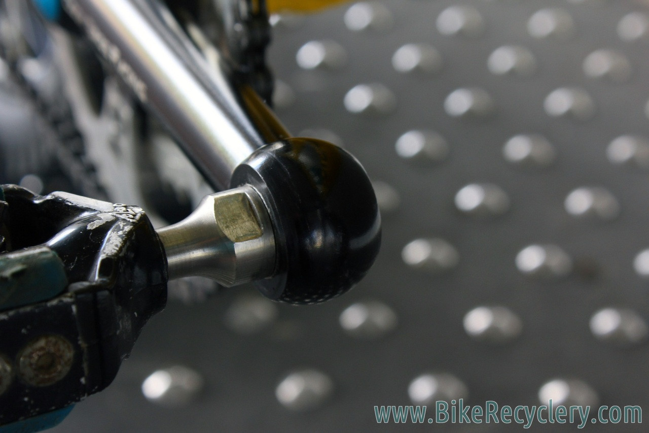 1992 Vintage Yeti ARC Mountain Bike: 19.5" - Cook Bros - Ringle - XTR M900 - White Industries - Original Paint