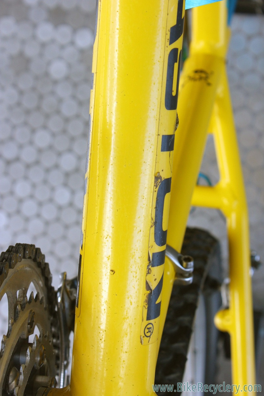 1992 Vintage Yeti ARC Mountain Bike: 19.5" - Cook Bros - Ringle - XTR M900 - White Industries - Original Paint