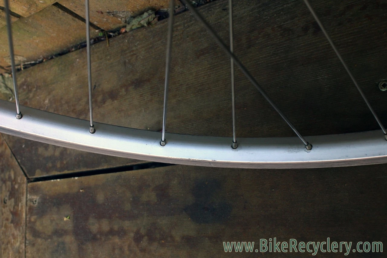 Vintage Mountain Bike Wheelset: Sun Chinook 26