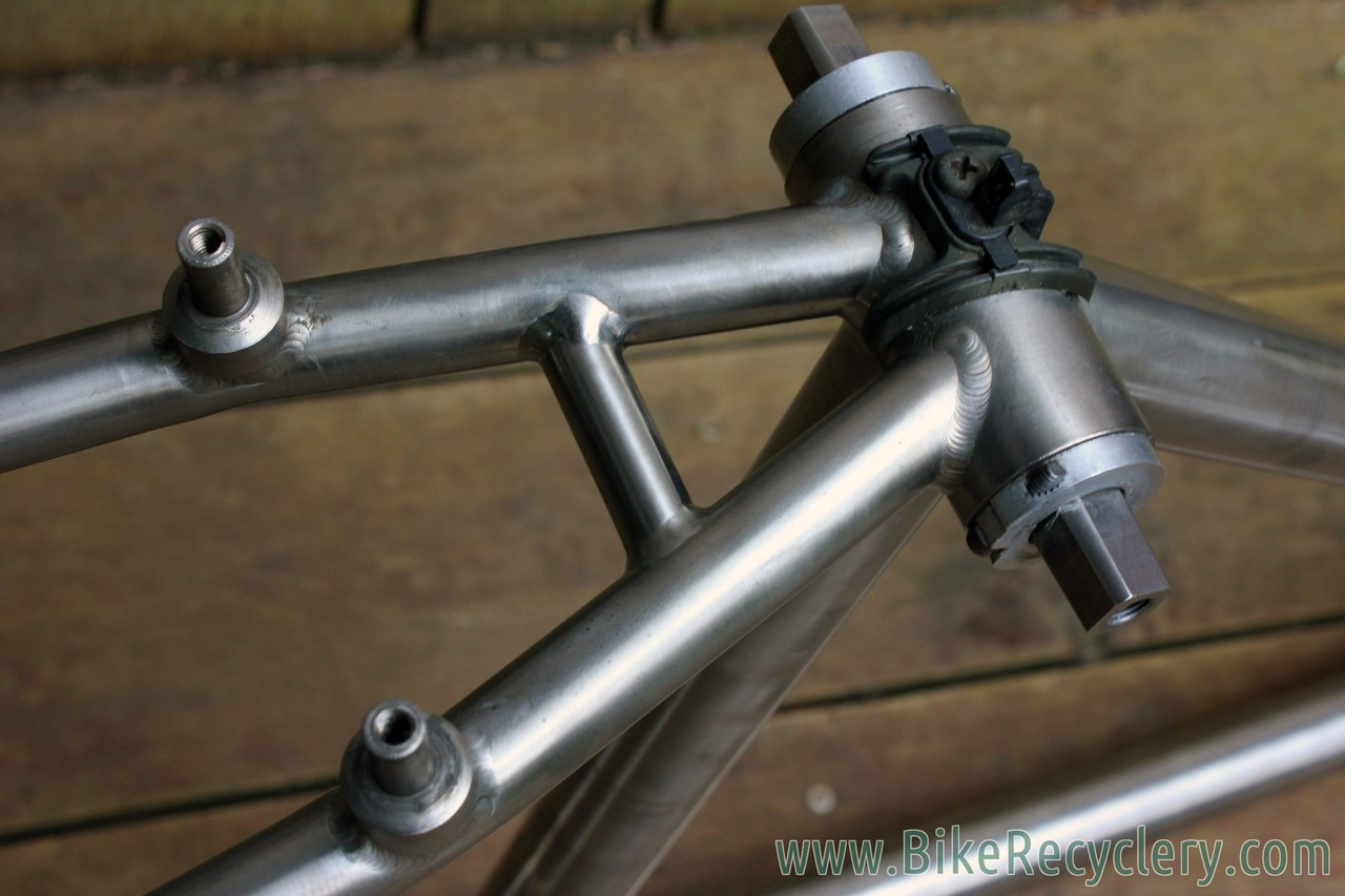 1987 Merlin Titanium Mountain Bike Frame: Welded By Gary Helfrich! Grease Guard BB - U Brake - Small/Medium