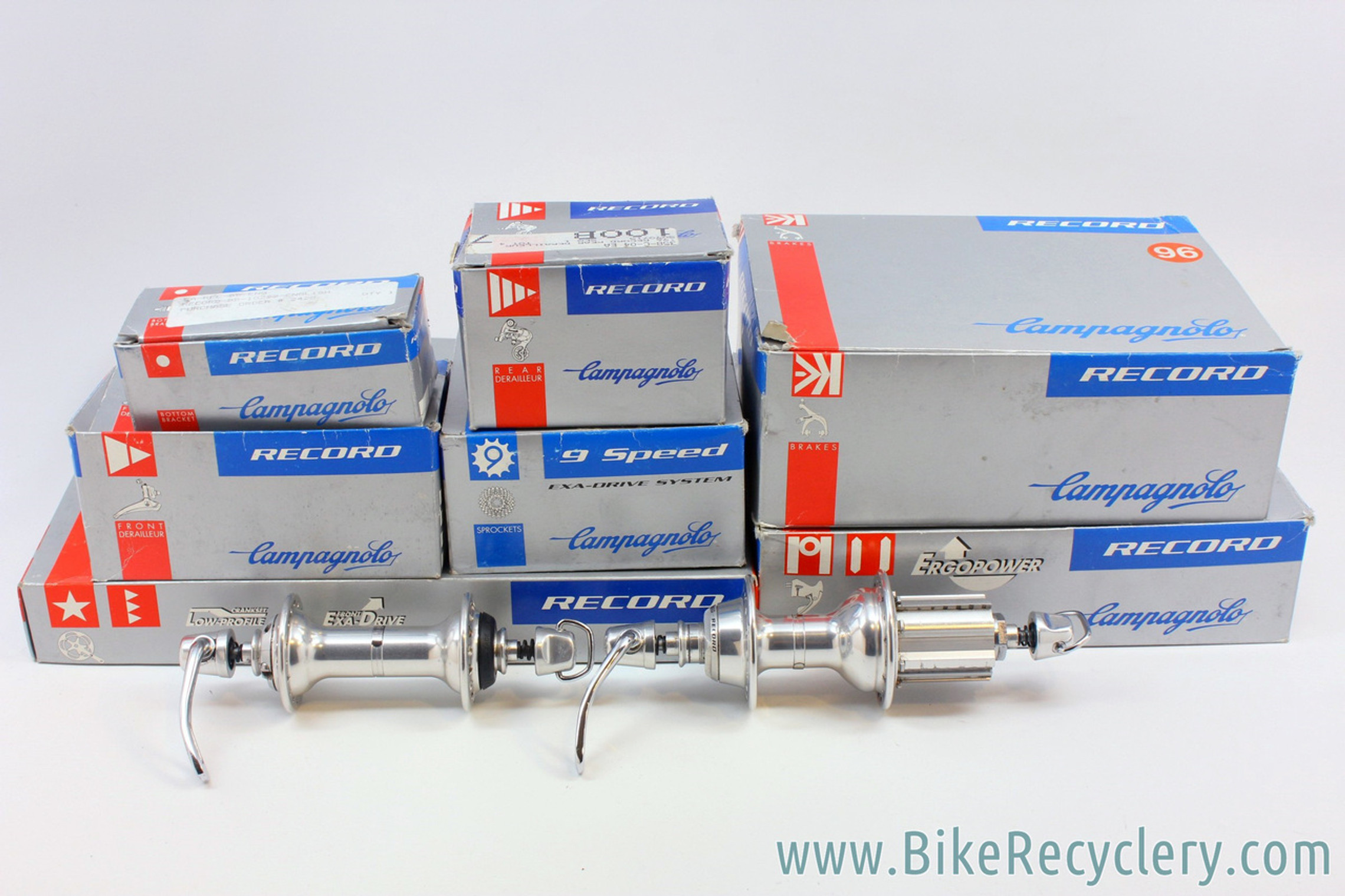 【超美品】CAMPAGNOLO RECORD 32H フロントハブ Campagnolo Record（カンパニョーロレコード）RECORD front hub