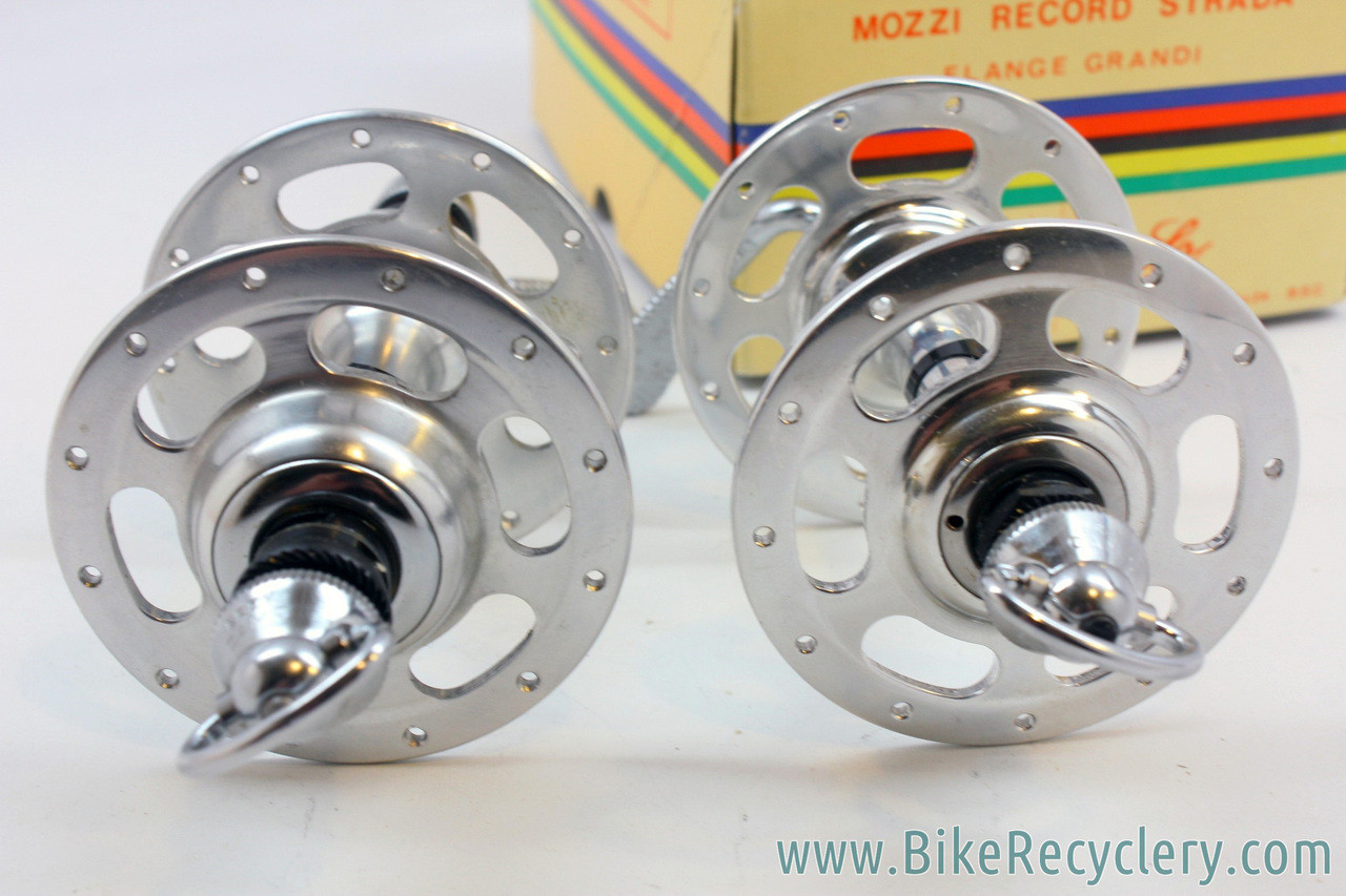 NOS/NIB Campagnolo Nuovo Record Strada High Flange Hubset: 24H
