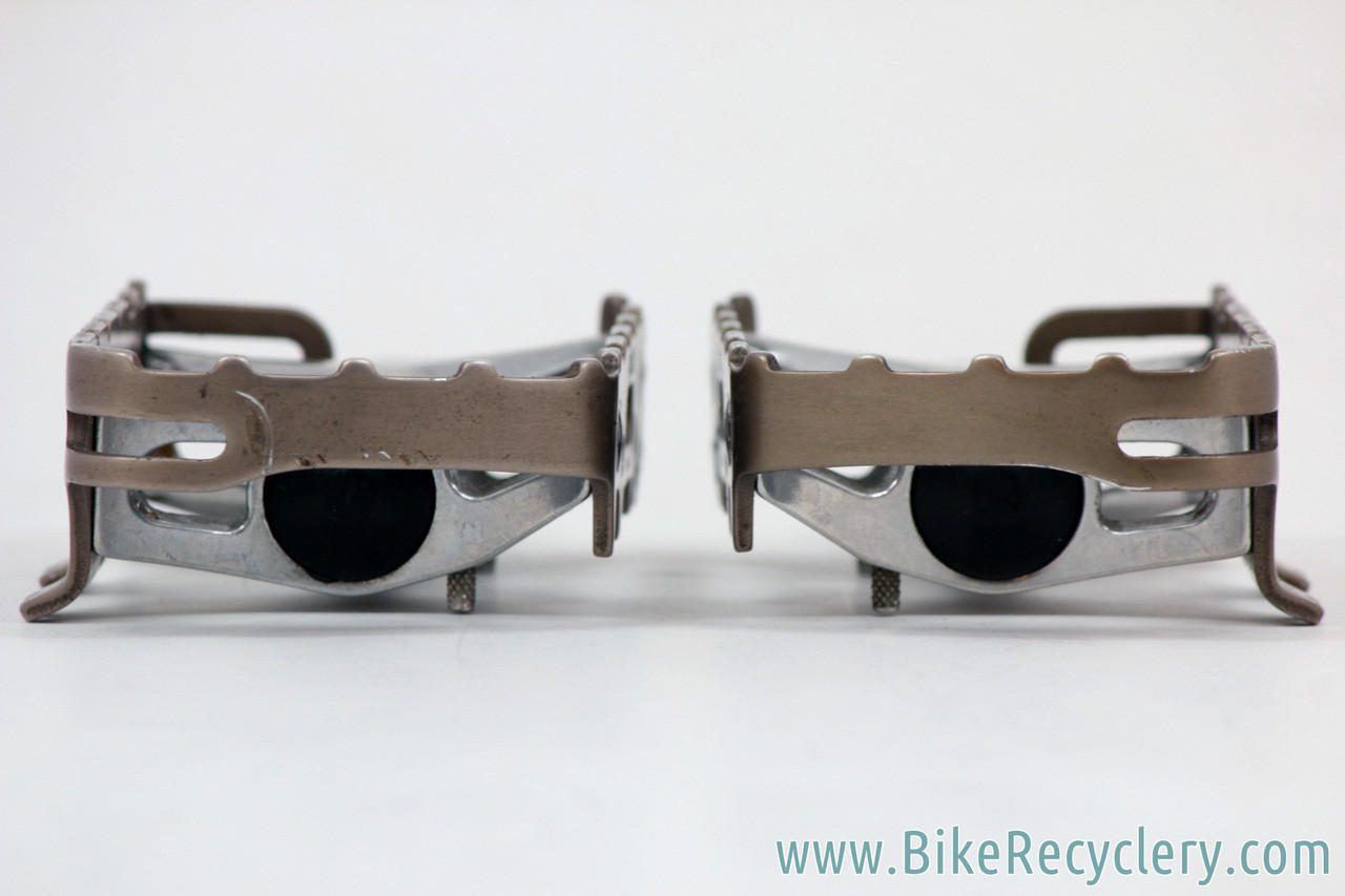 Suntour XC Pro Pedals: WTB Grease Guard - PL-XP01 - Bronze (Near