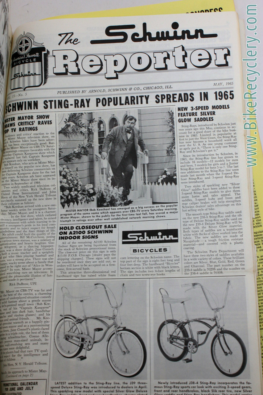 Schwinn Reporter Newspaper Lot: 155 Editions - 1965 to 1980