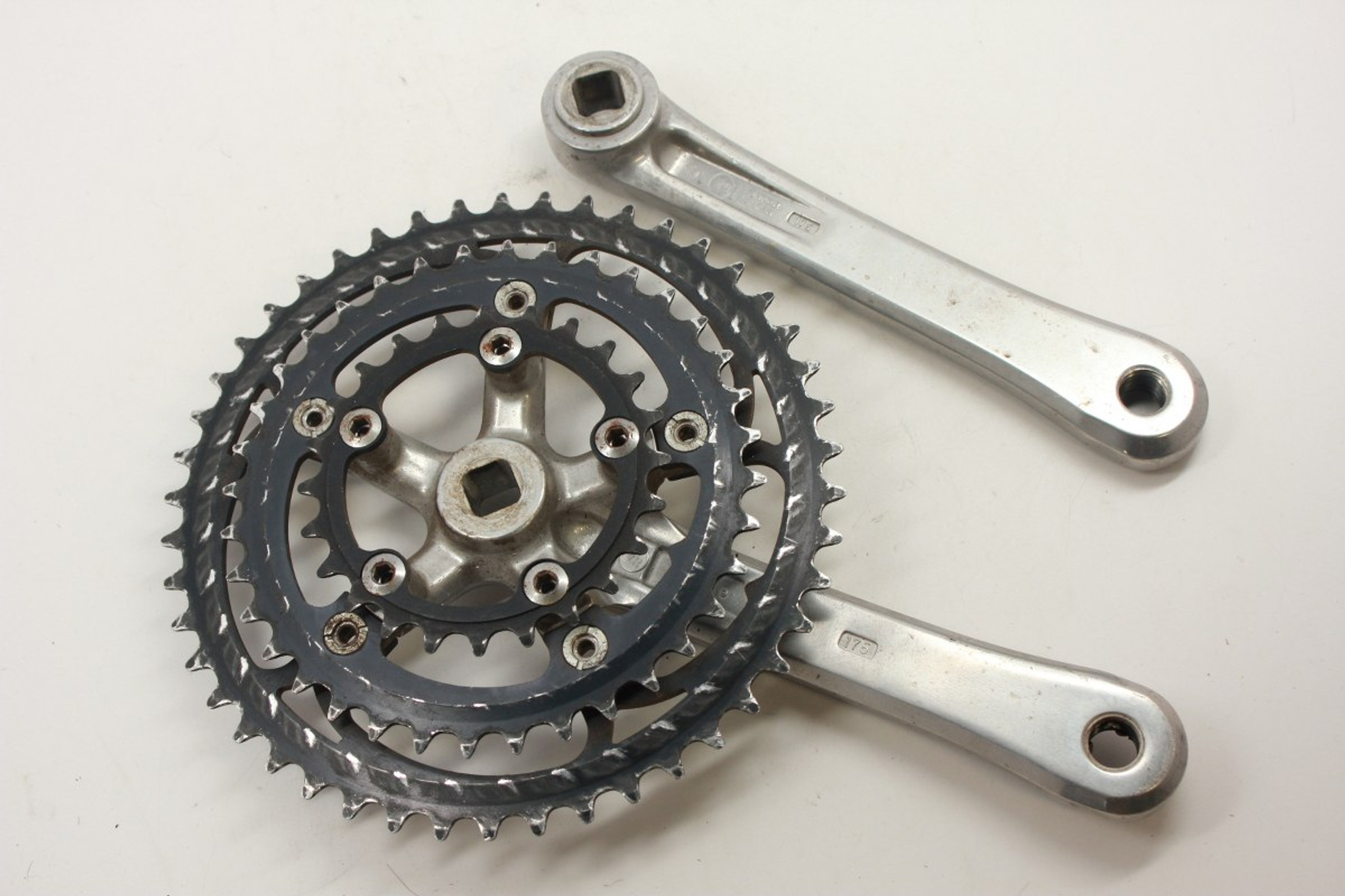 SUNTOUR XCD 175mm 46T-36T-24T クランクセット① - 自転車