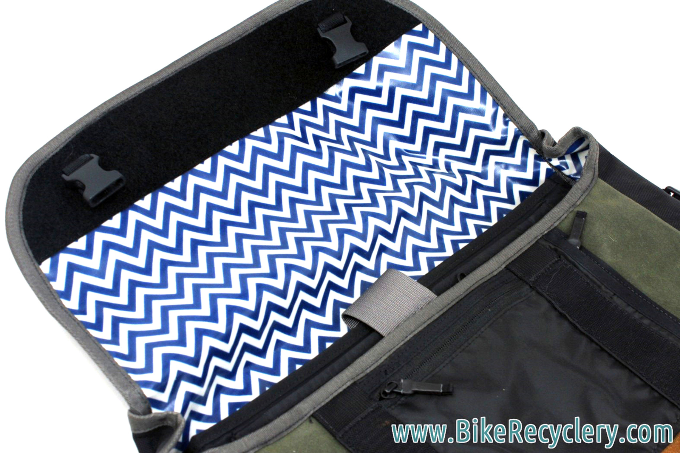 Buy the Blue/Green Timbuk2 Laptop Messenger Bag