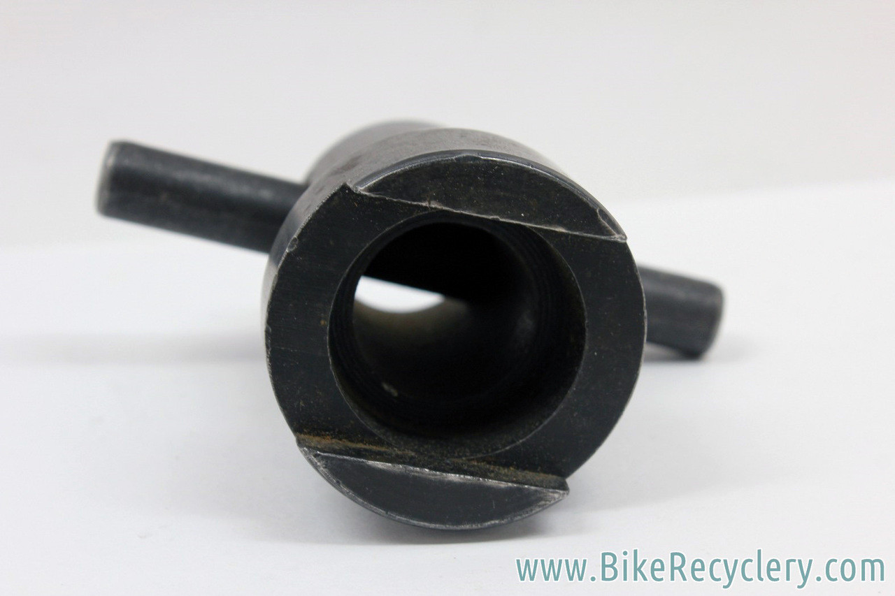 Raleigh DD-911 Tool For Sturmey Archer AW & FW Left Ball Cup