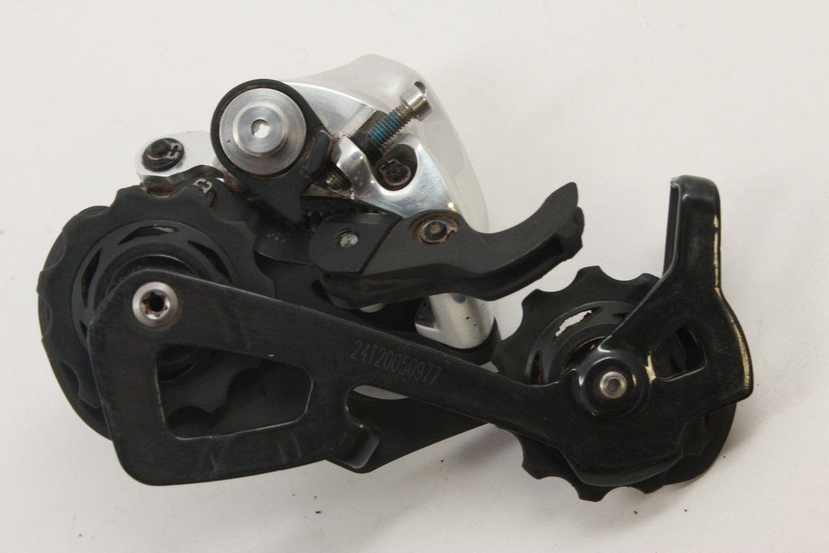 Dérailleur Arrière SRAM XX 10 Vitesses - Carbone, Longue Cage, Montage Axe - Occasion
