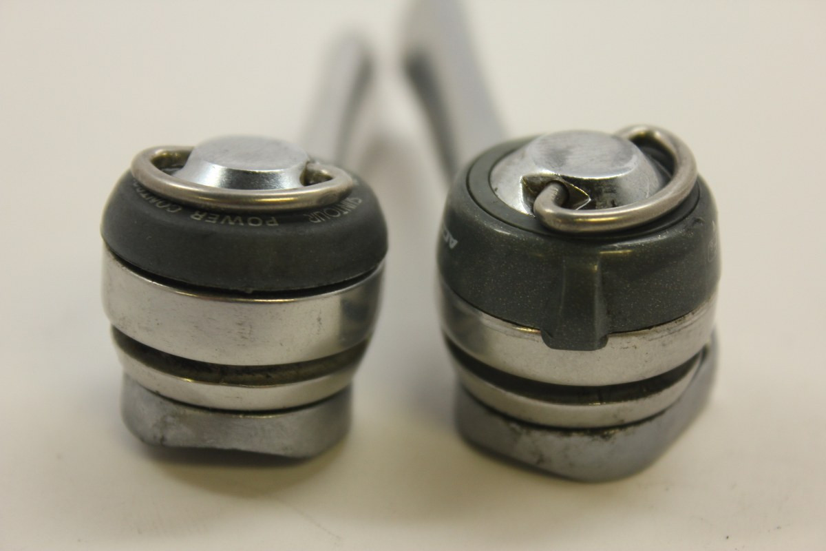 Suntour Superbe Pro Downtube Shifters Accushift 6/7 Speed (MINT