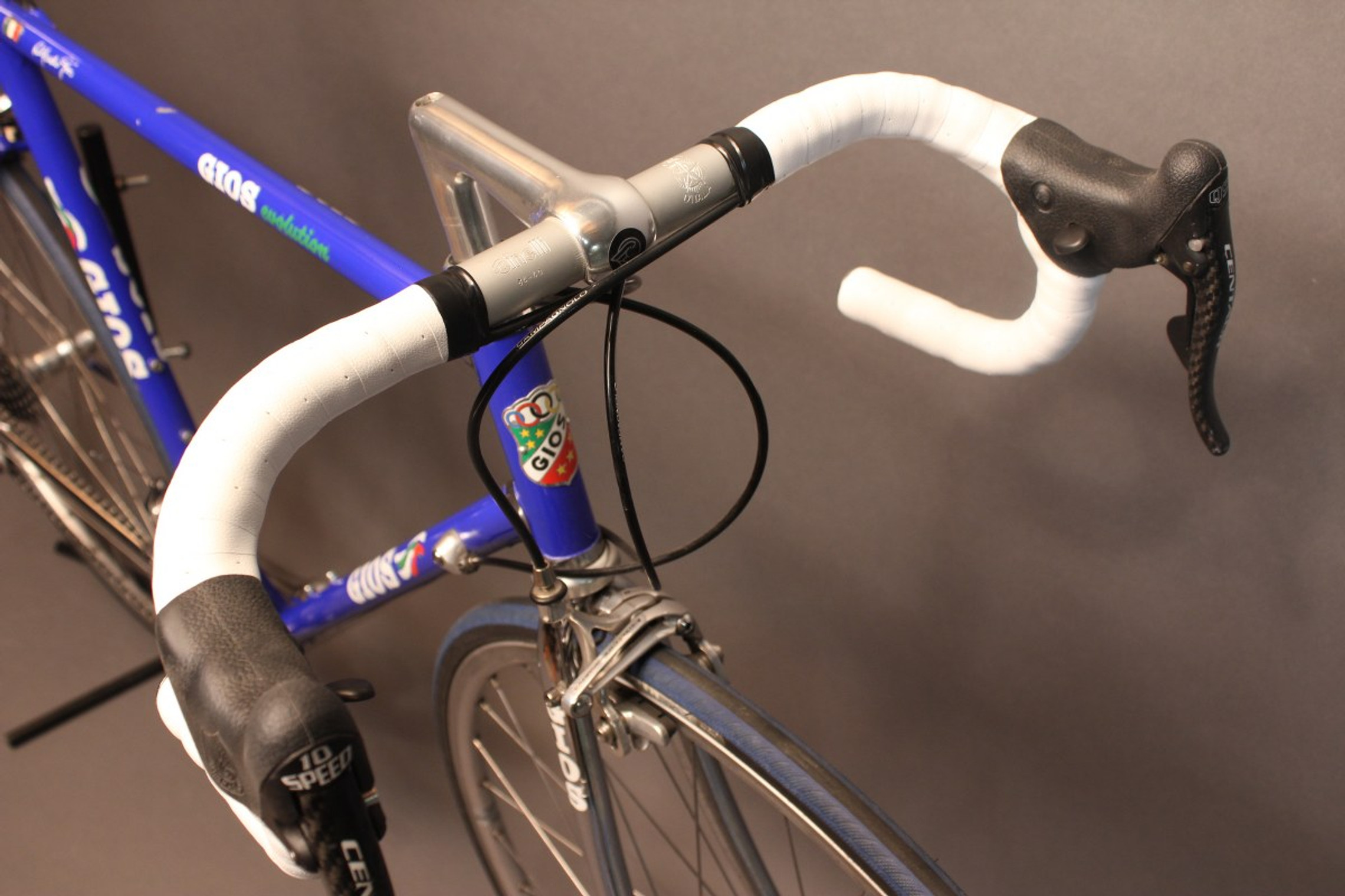 56cm carbon road bike Clearance