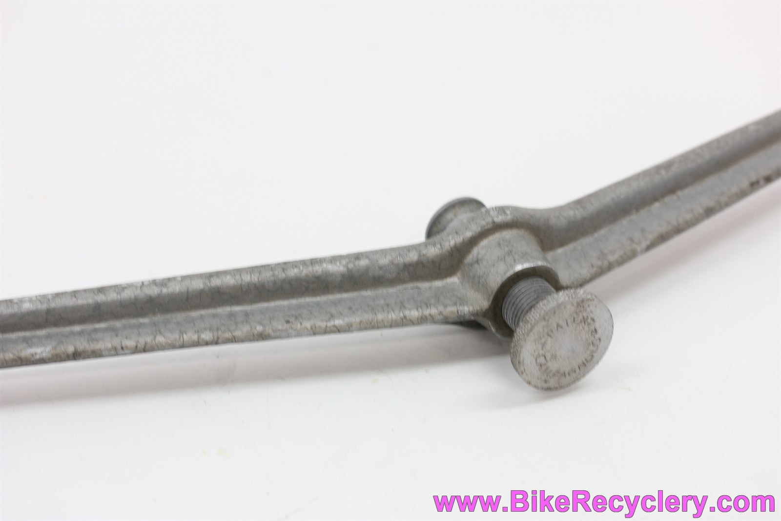 bicycle wheel dishing tool