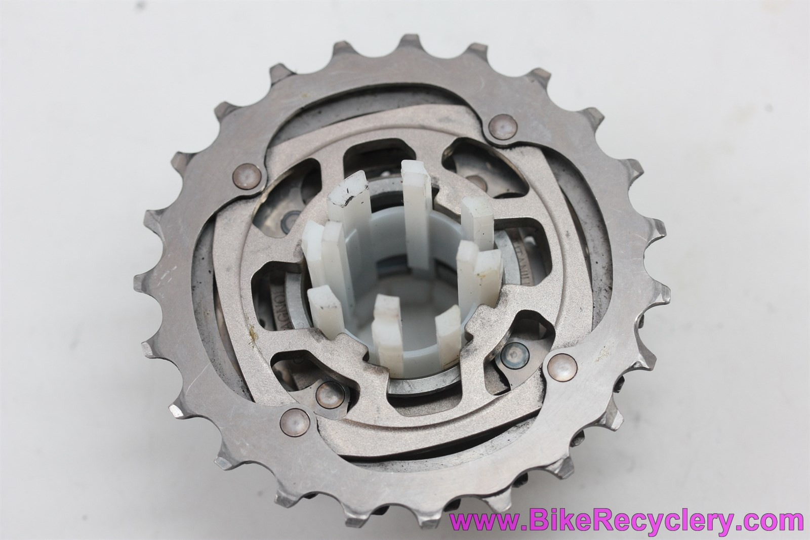 Pignon Campagnolo Record Titanium 23t - Cassette 9 Vitesses Vintage - État Excellent