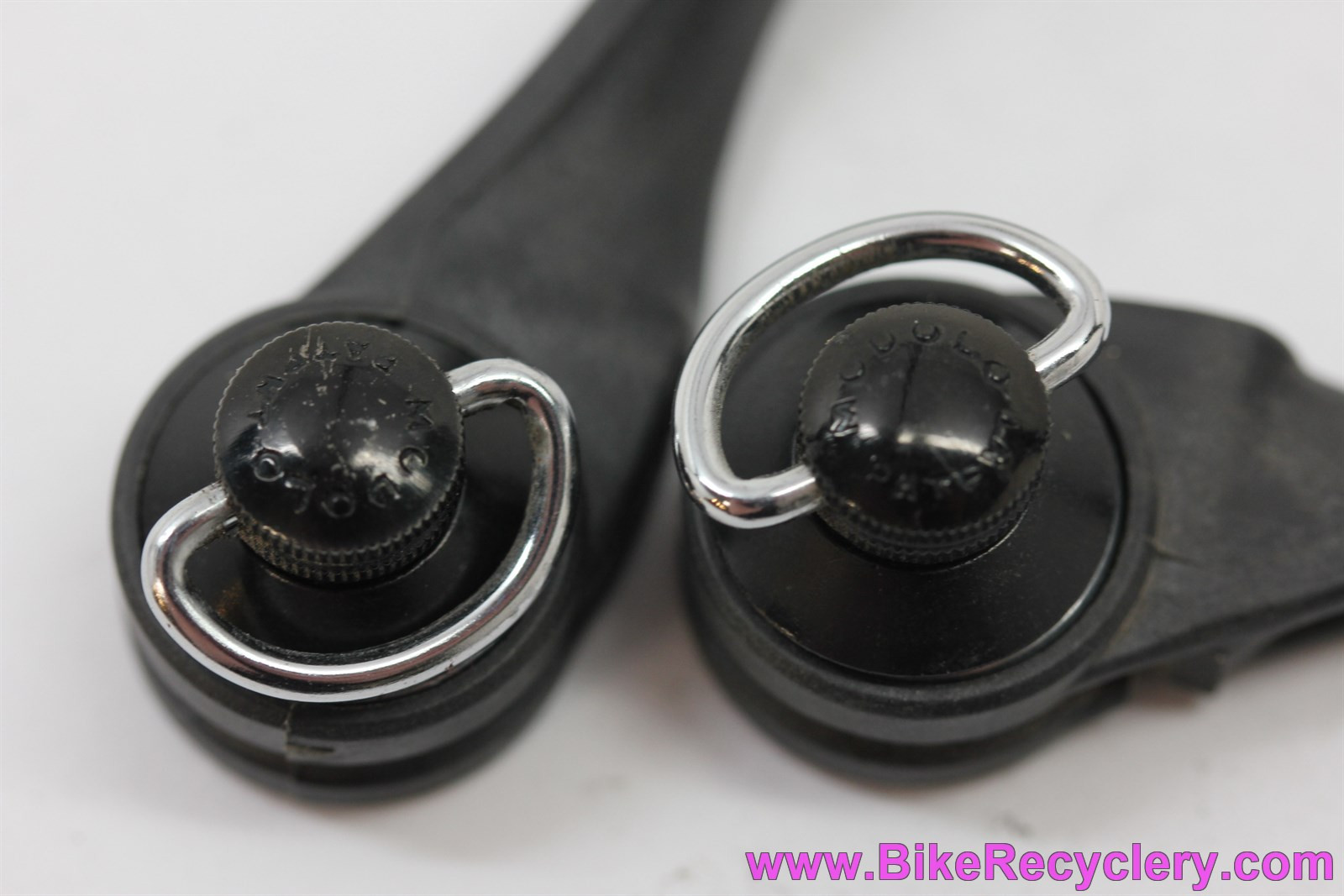Modolo Kronos Carbon Downtube Shifters: Black - 35g (MINT) - Bike Recyclery