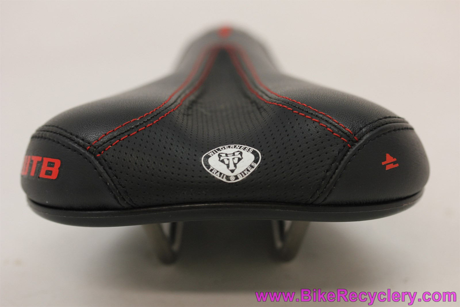WTB Laser V Saddle Test Ride Black Yellow Mountain Seat