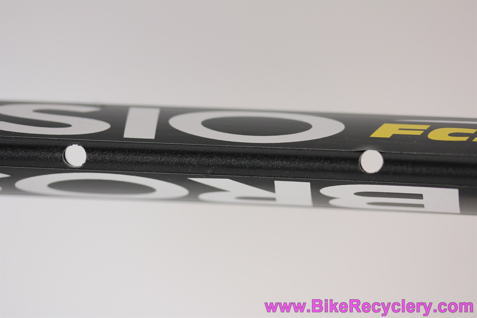 Ambrosio FCS28 Clincher Pista Aero Rims: 32H x 700c - Black - Deep