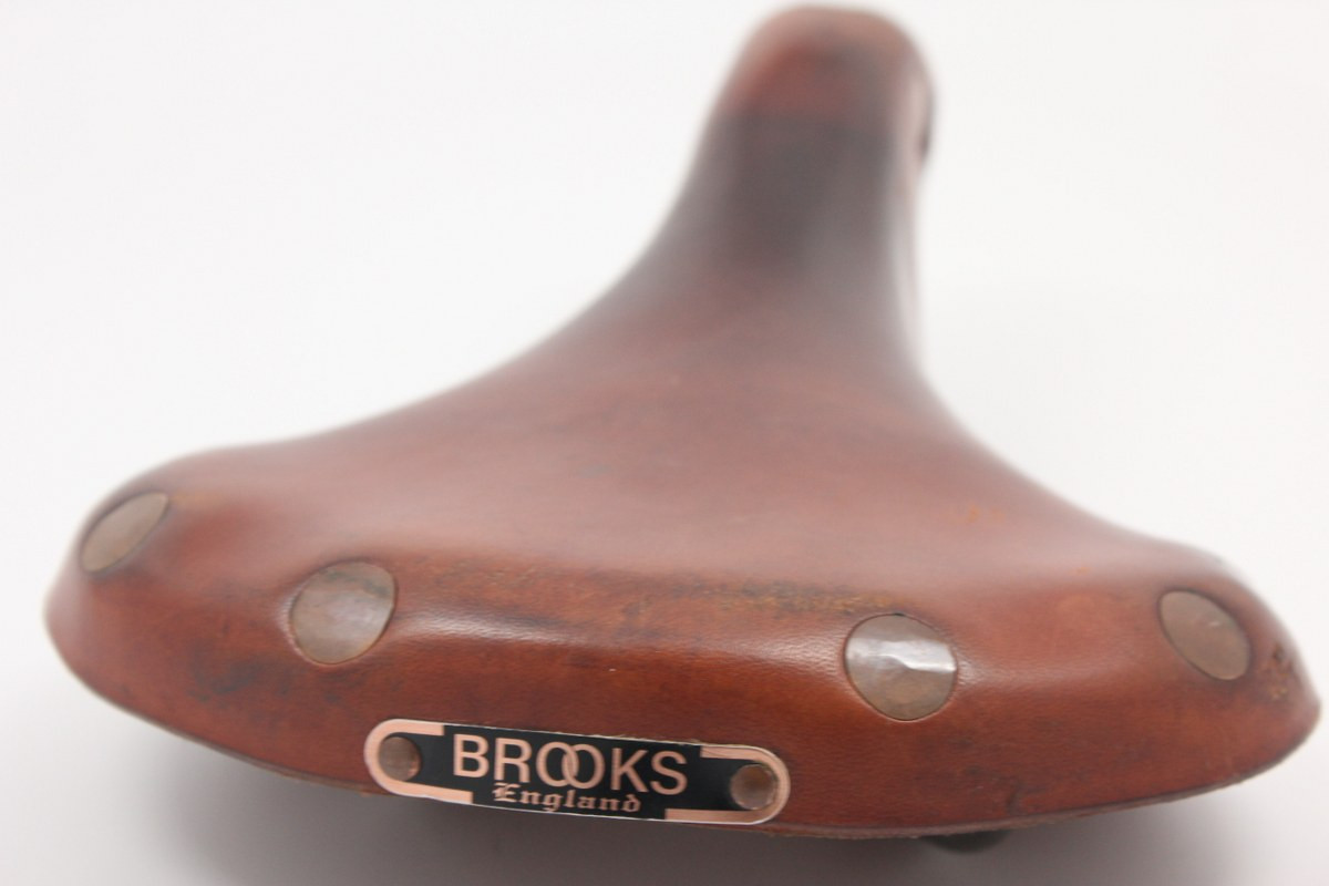 Brooks Finesse Titanium Saddle (Women's Team Pro S), Honey - Bike