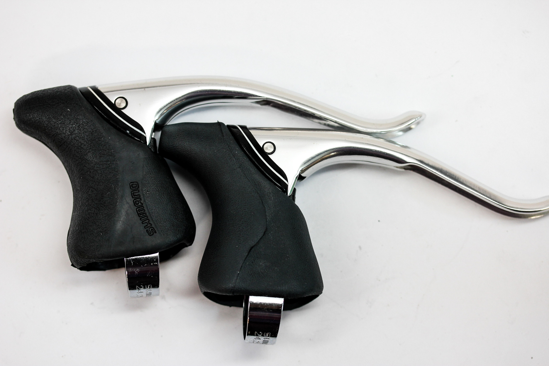 Dura ace 7400 brake hoods clearance
