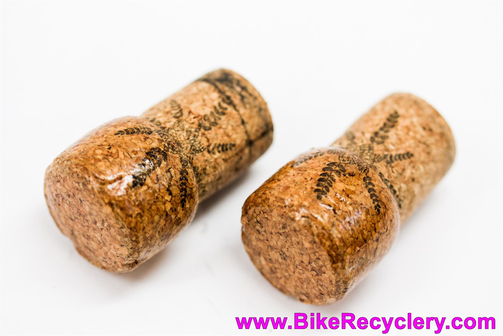 Classy Shellac Wine Bottle Cork Handlebar End Plugs: Shiny & Waterproof! Leafy Fronds (MINT)