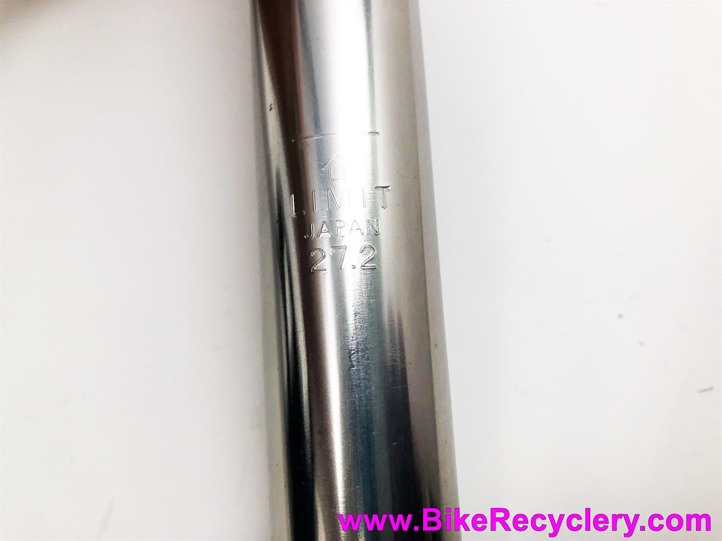 NIB/NOS Suntour Superbe Pro NJS Certified Seatpost: 27.2mm x 250mm