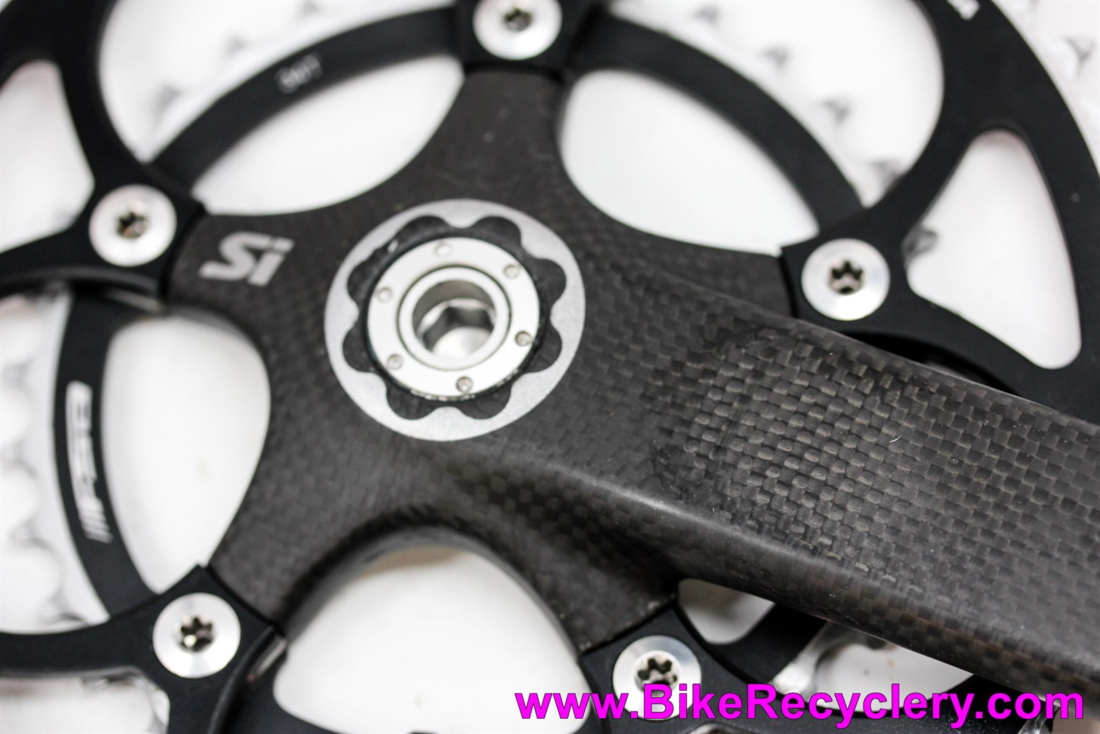 thumbnail image 2 of FSA Cannondale One Compact BB30 Crankset – 50-34T, 10/11 Speed – 170/172.5/175mm – Aluminum, Black 2 of 3
