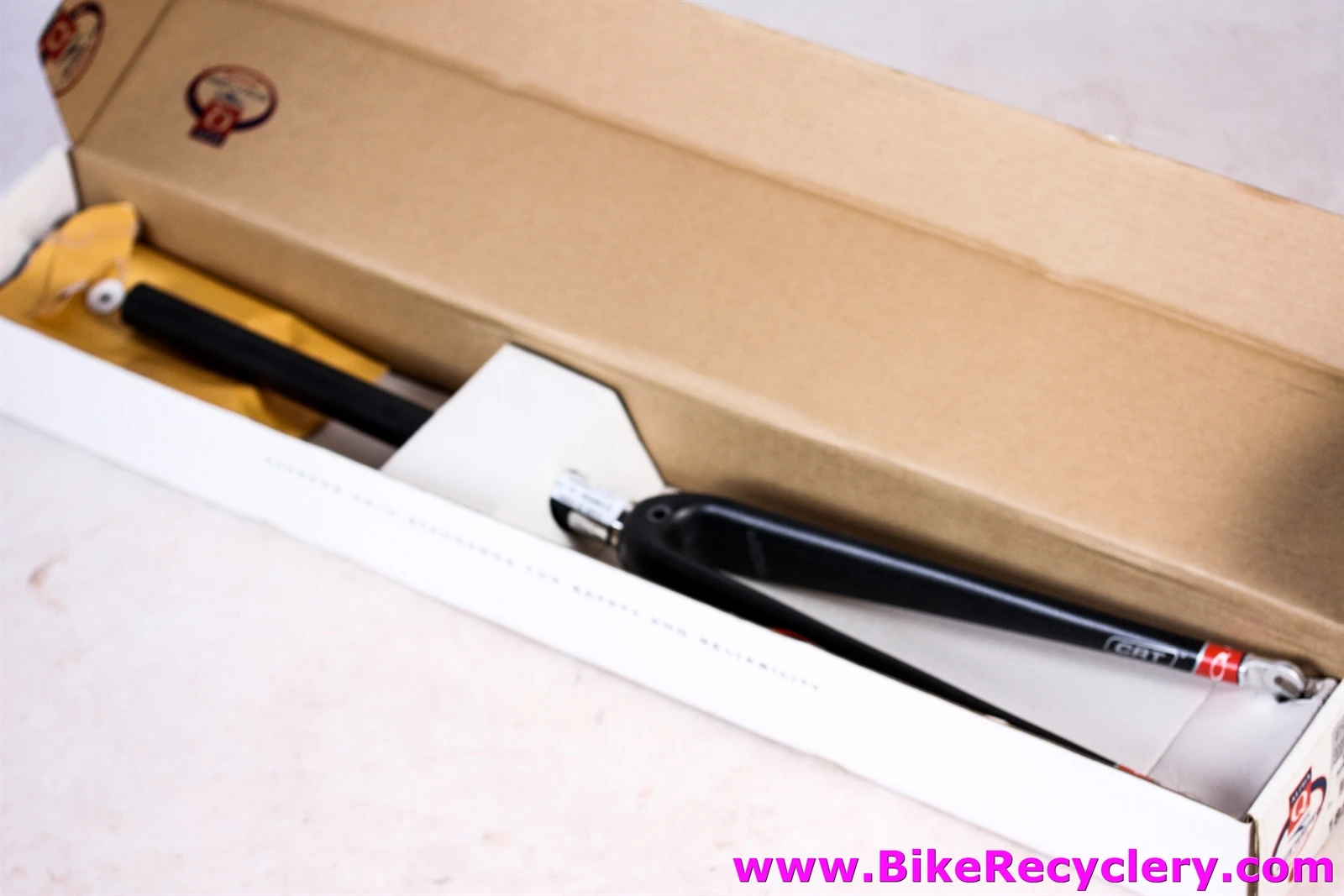 True Temper Alpha Q CS-20 CRT Carbon Road Fork: 700c - 1 1/8 