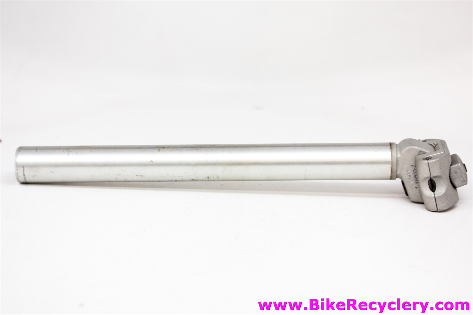 Strong NS-1 Micro Adjust Seatpost: x 300mm Silver